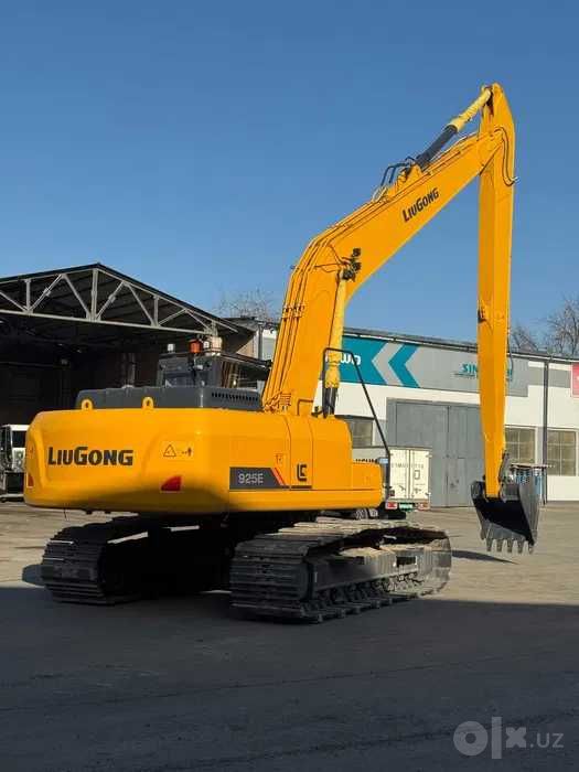 Гусеничный экскаватор LiuGong CLG 925ELL