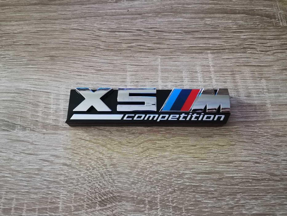 Предна решетка сребриста емблема BMW X5M Competition