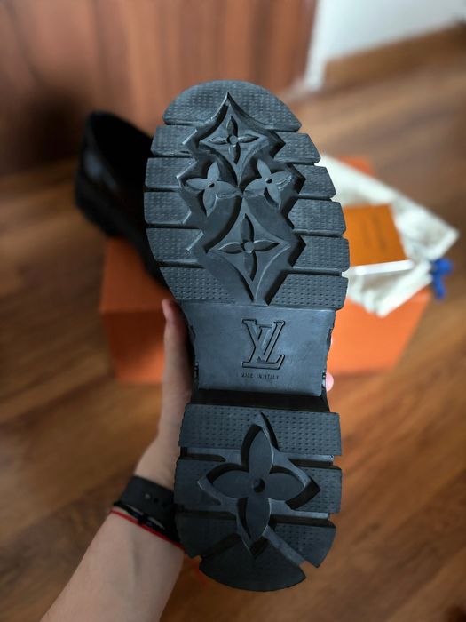 Кожени обувки, лоуфъри Louis Vuitton