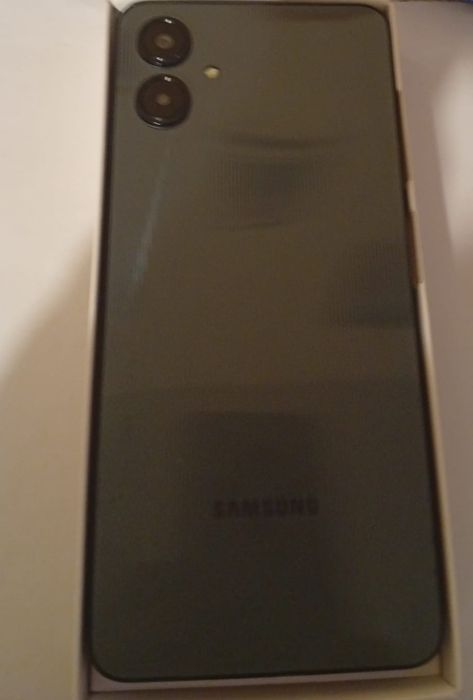 Vând telefon Samsung A06