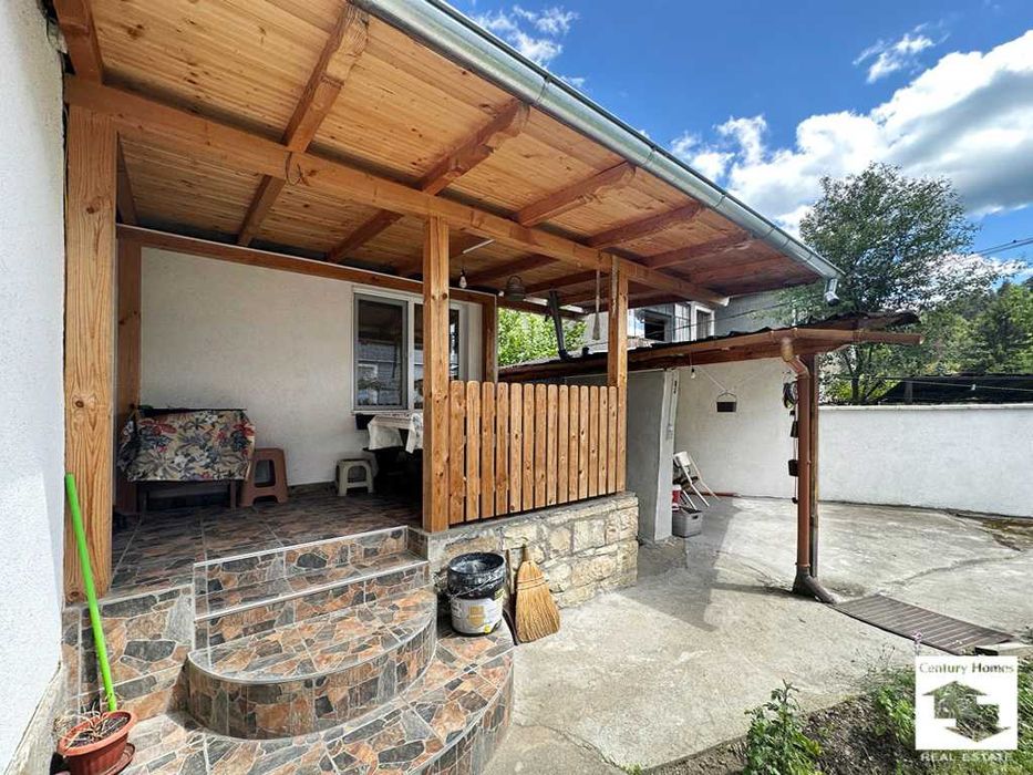 Продава се Къща в Елена - 100 кв.м за 1500 €/кв.м - Снимка #19