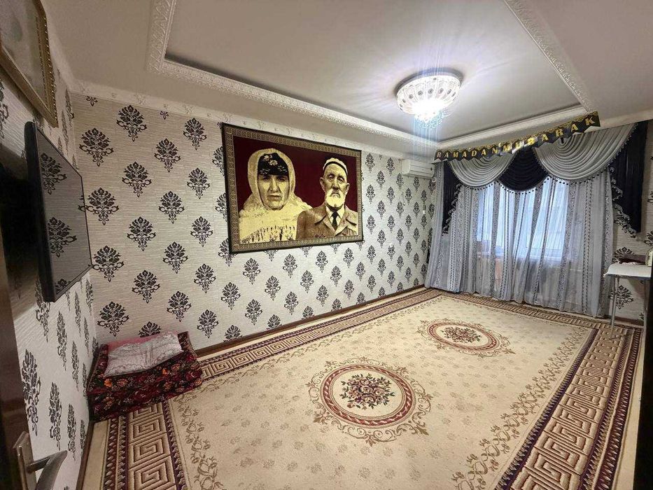 Продаётся 3х комн квартира на 4 этаже 5 микрорайон Жомий Согдиана