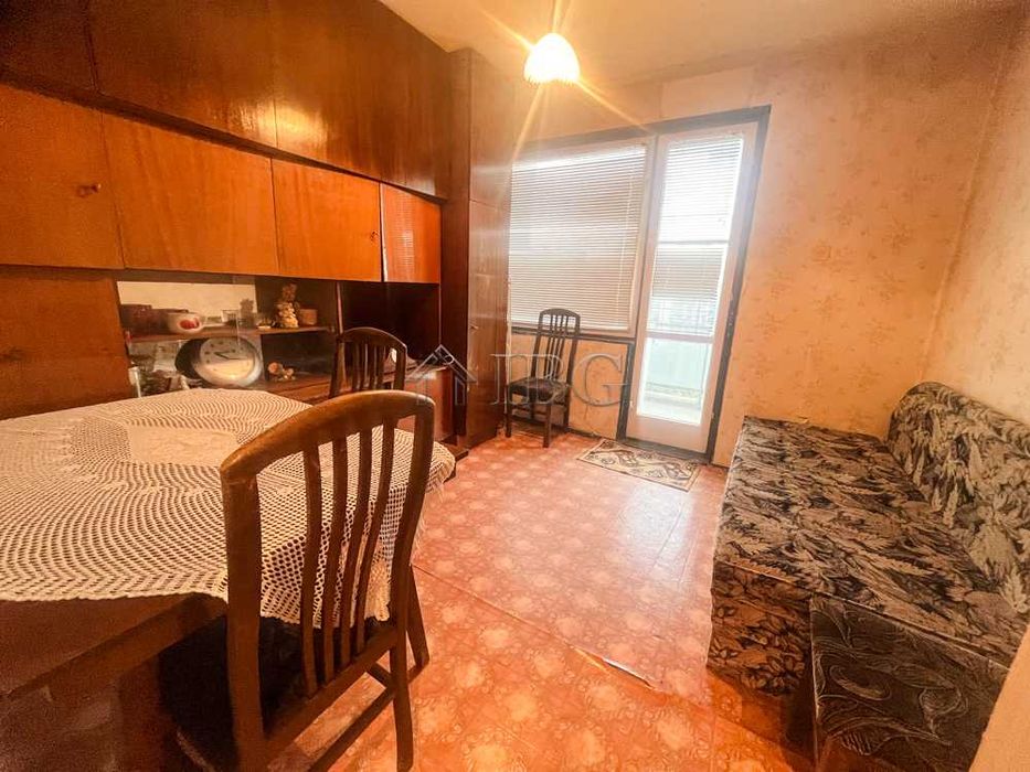 Продава се Едностаен апартамент в Русе, Широк център - 52 кв.м за 1189 €/кв.м - Снимка #10