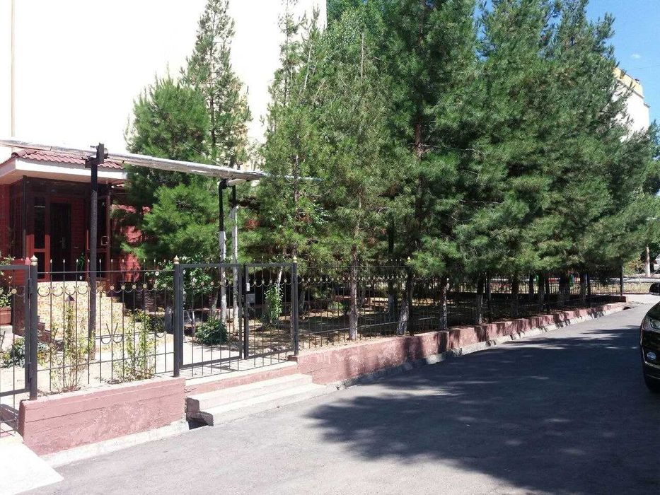 Юнусабад17, 4/1/5 | 91м2 | Огород полностью по кругу загорожен забором