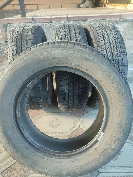 Продам шины 195/65/15