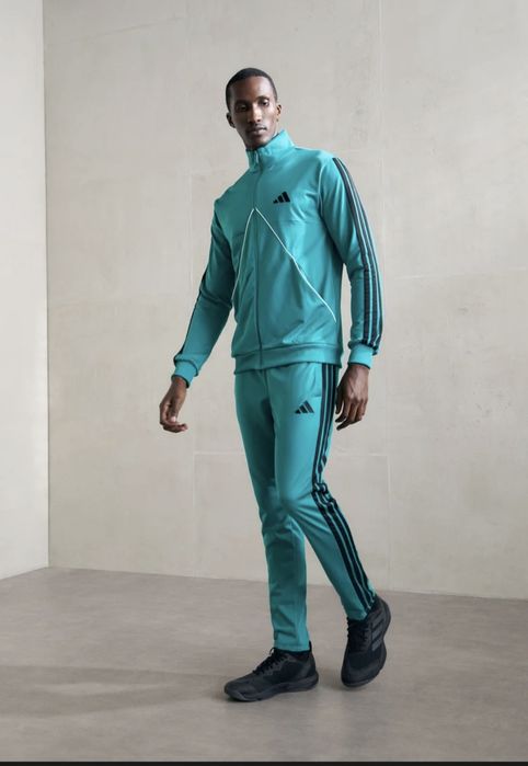 Trening Adidas originali