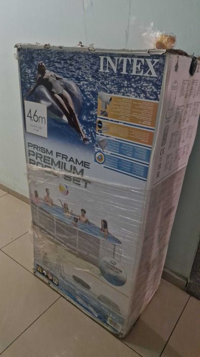 Продам бассейн Интекс