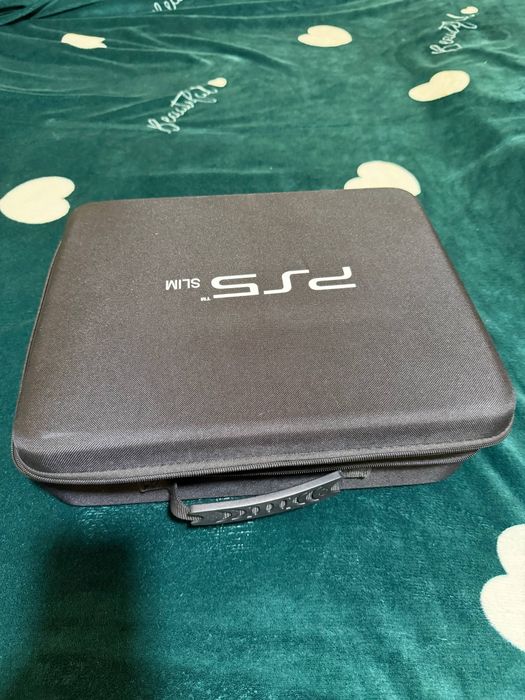 Ps5 sotiladi 1TB xolati ideal 2 ta joystik, igralari bn