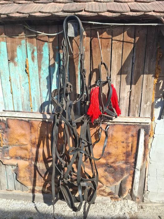 Ham si carut pe lemn  într-o stare foarte bună