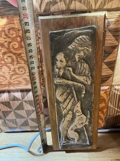 Изключително висококачествена съвременна дизайнерска керамика.