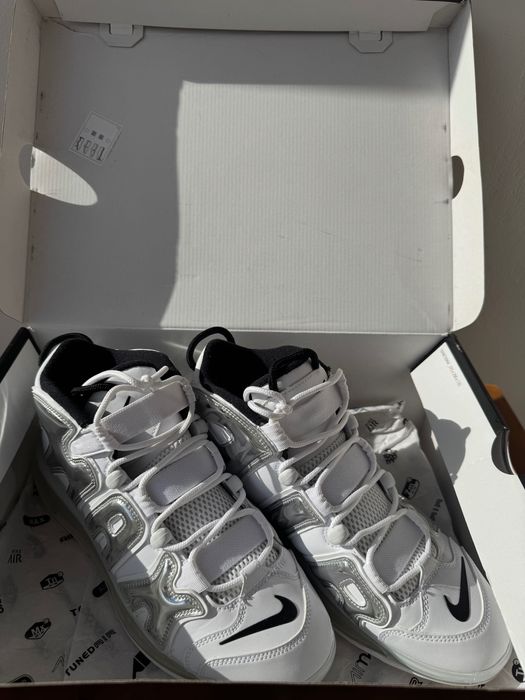 Nike Air More UPTEMPO 720