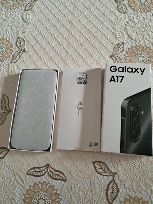 Продавам SAMSUNG Galaxy A17