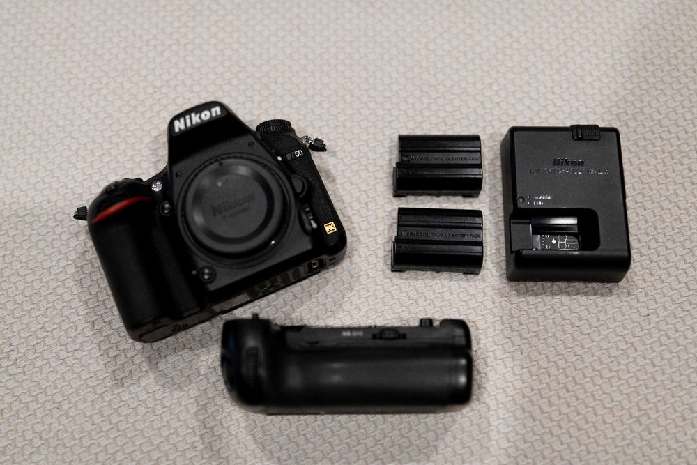 Vand Nikon D750 / 2014