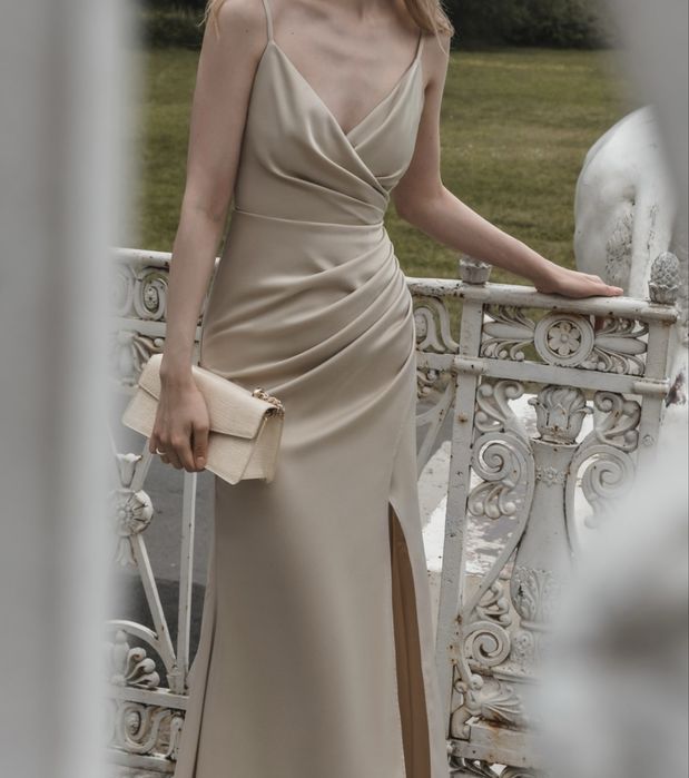 СРОЧНО Продам платье от Lichi