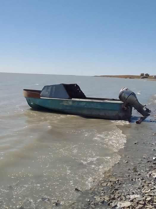 Продам лодку Амур дв хонда 90,