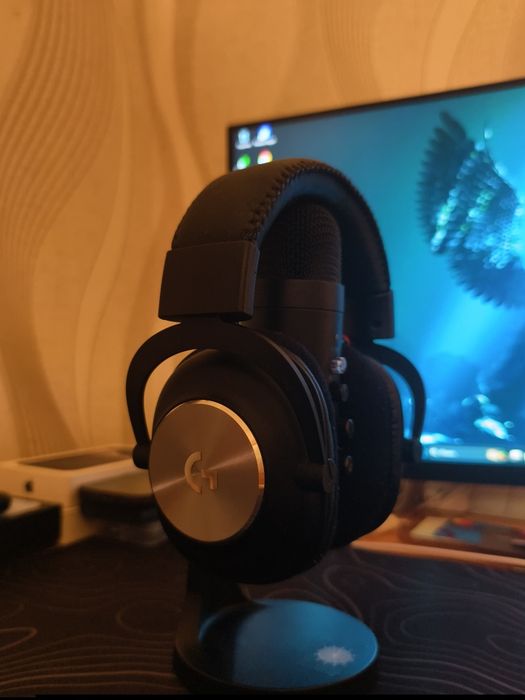 Игровые наушники Logitech G Pro X
