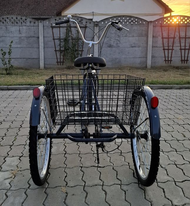 Vând tricicleta pegas nouă preț 1800 ron neg