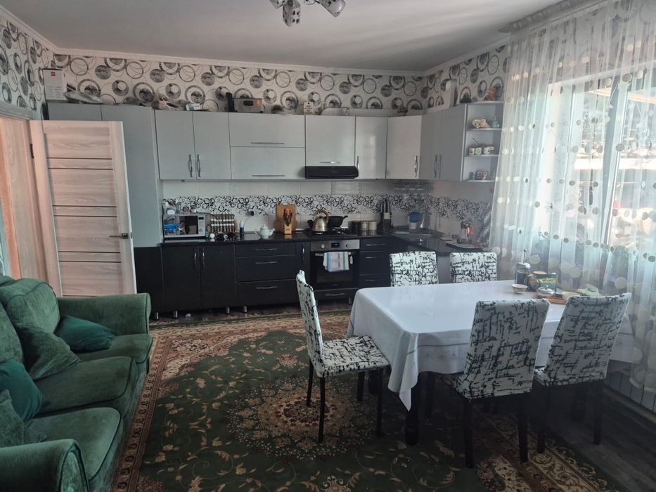 Продаеться дом.