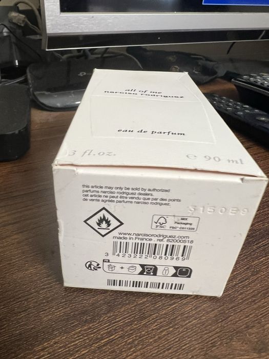 Парфюм Narcisco Rodriges.