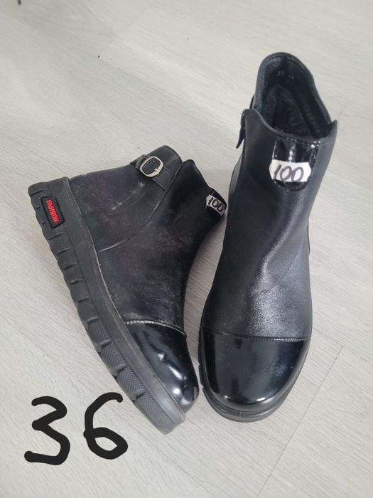 De vânzare ghete dama 45lei bucata