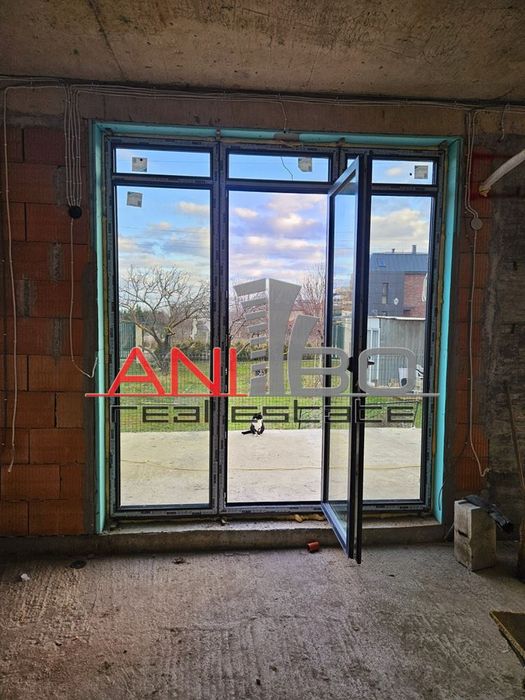 Продава се Къща в Варна, м-т Траката - 385 кв.м за 1429 €/кв.м - Снимка #8