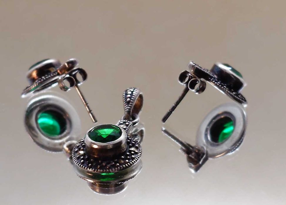 Set Argint Vintage – Cercei și Pandantiv