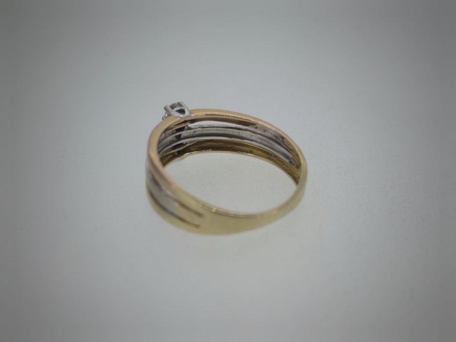 Inel aur 9k 2.01gr cu diamante naturale (r)