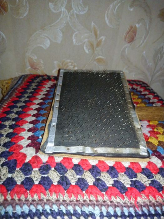 Продам чёску для Собак
