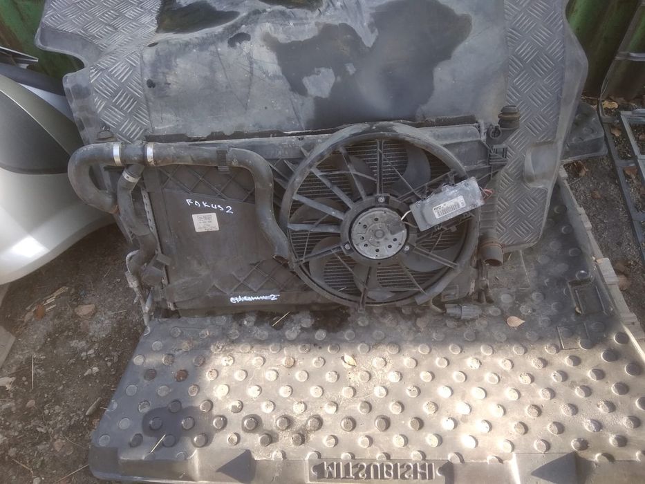 Форд фокус вентилятор привозной