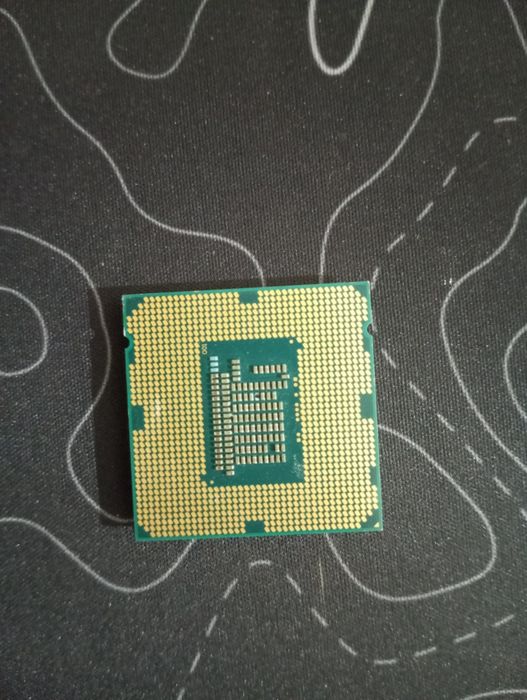 Процессор Intel Core I3 3240