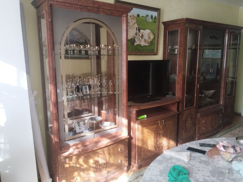 Итальянское гарнитур