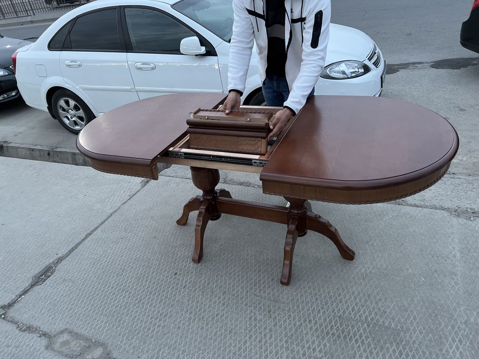 Раздвижной овальный  стол из ШПОНА