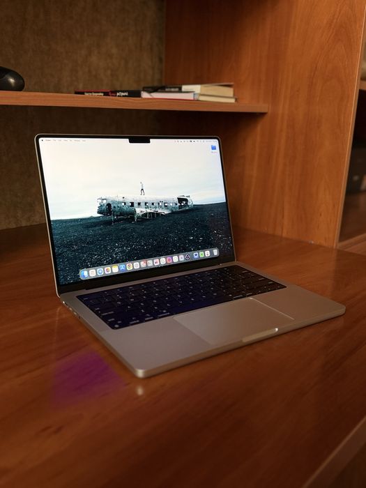 MacBook Pro M2 Pro 14” (16Gb/512Gb) | 139 циклов