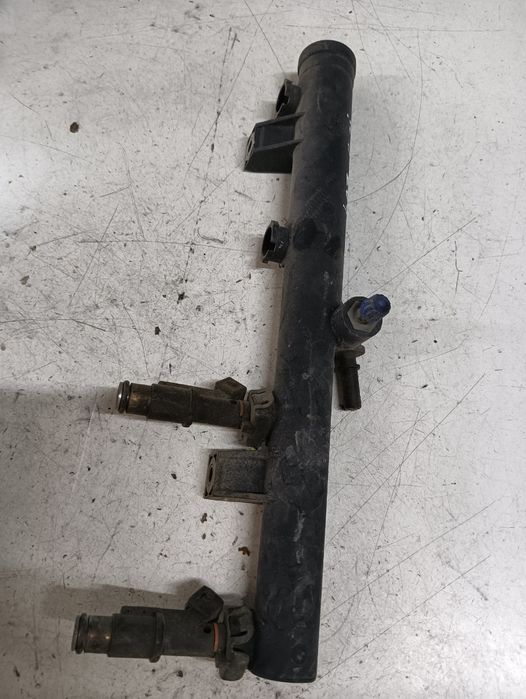 Rampa Injectoare Peugeot 407 (6D_) [ 2004 - > ] Oem 9628084680