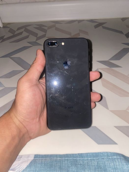 Iphone 8+ торг бар алам десен