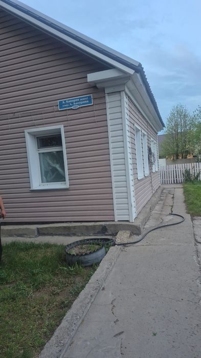 Продам дом в центре.