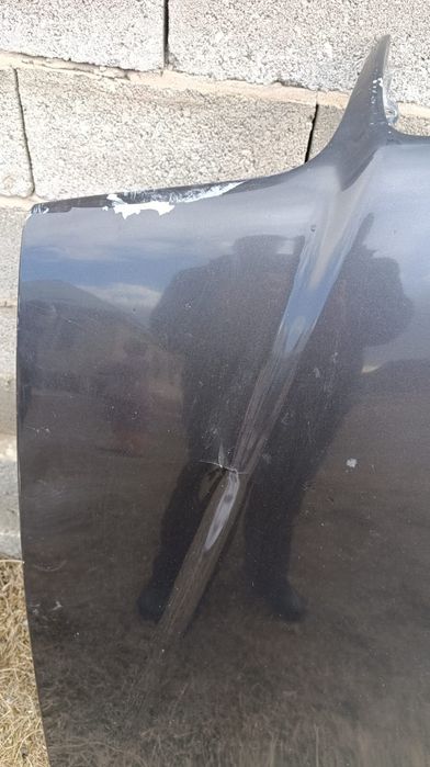 Капот от Мерседес бенз 124 рестайлинг