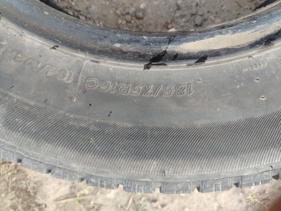 Продам резину на газель