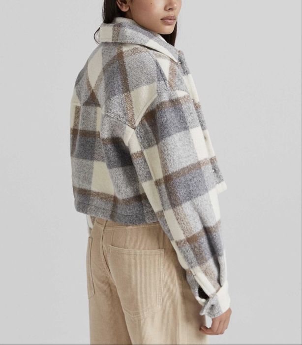 Дамско късо яке