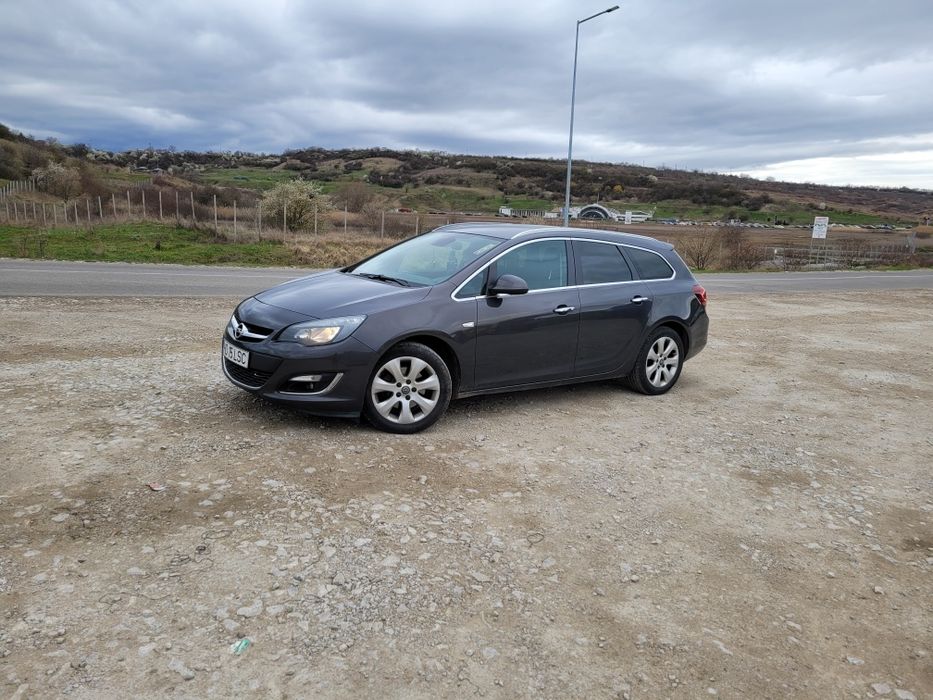 Opel Astra J Tourer