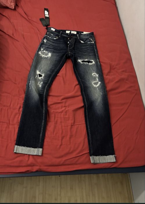 Мъжки дънки Reply