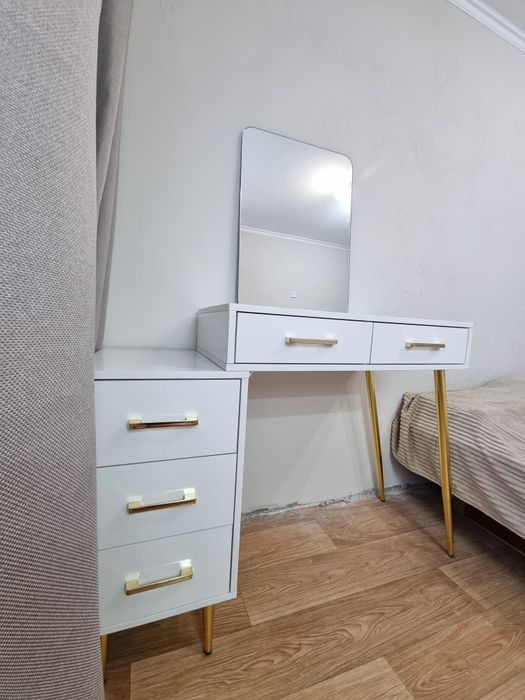 туалетный столик б/у