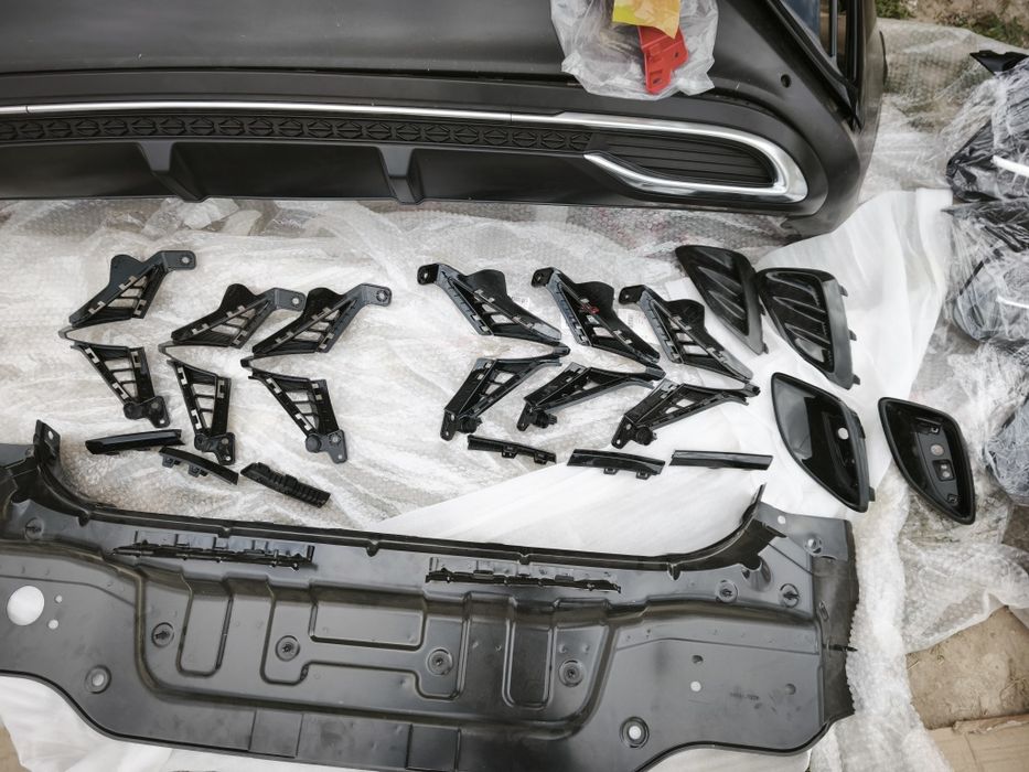 Накладка заднего бампера киа сид kia ceed 86661J7000, 86662J7000