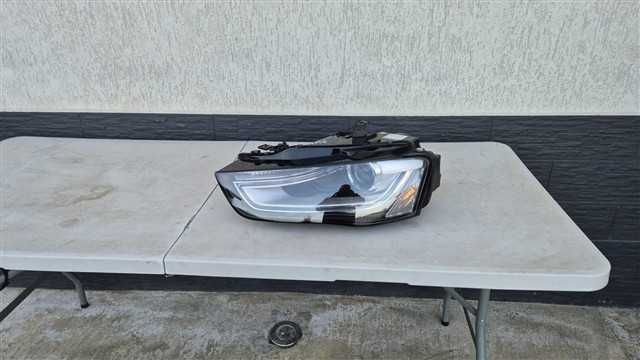 Far stanga Audi A4 Facelift Xenon an 2013 2014 2015 2016 cod 8K0941005C Original