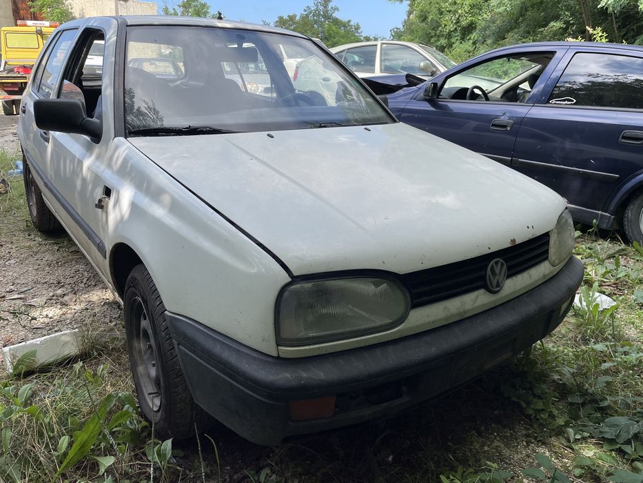 Vw Golf 3 1.9d На Части