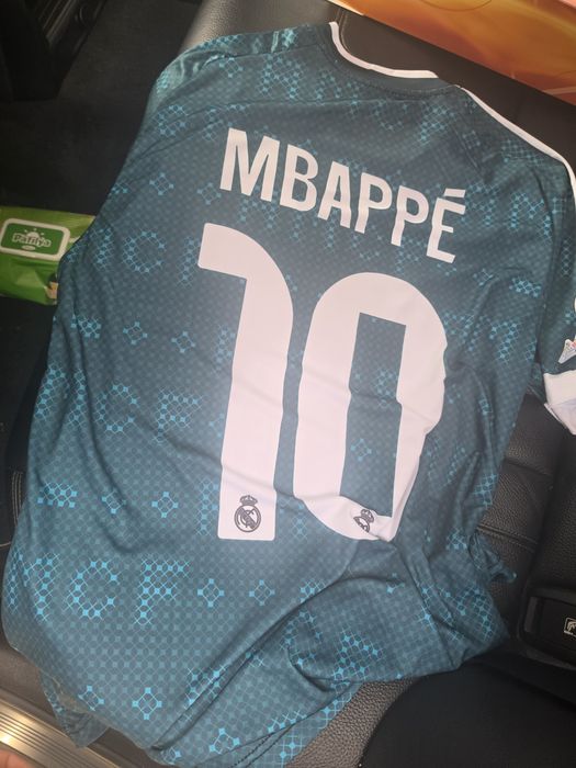 Футболна тениска Реал Мадрид 10