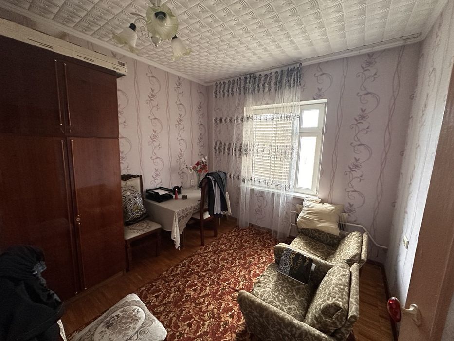 Продаётся 3х комнатная на Ахмад Югнаки