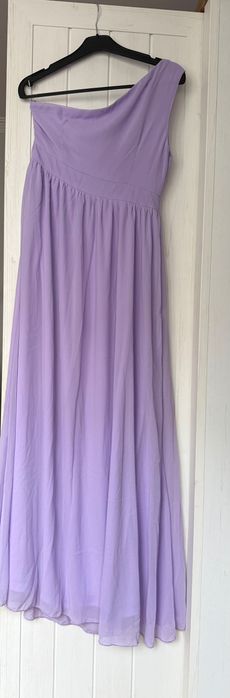 Дълга лилава рокля с едно рамо