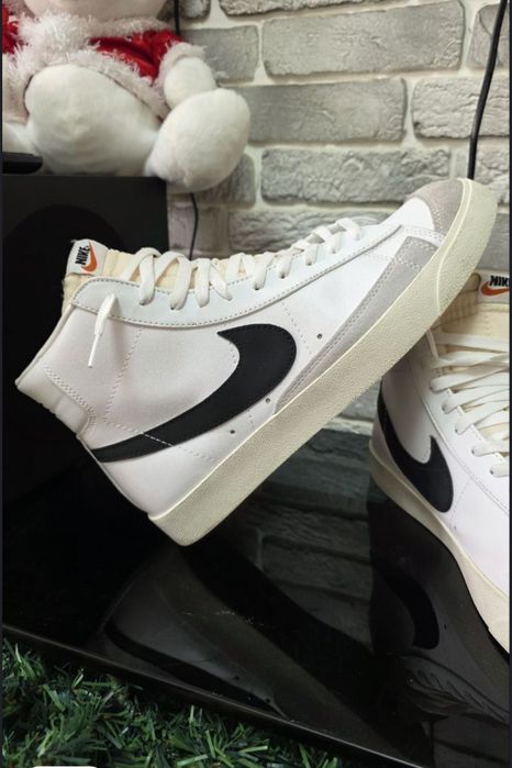 Оригинальные кроссовки Nike