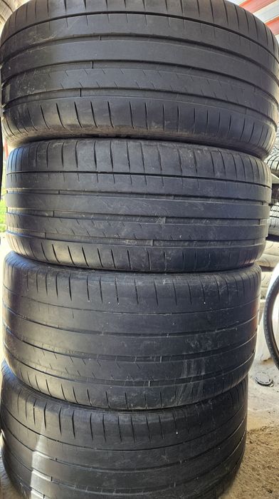275/45R21 +315/40R21 Michelin